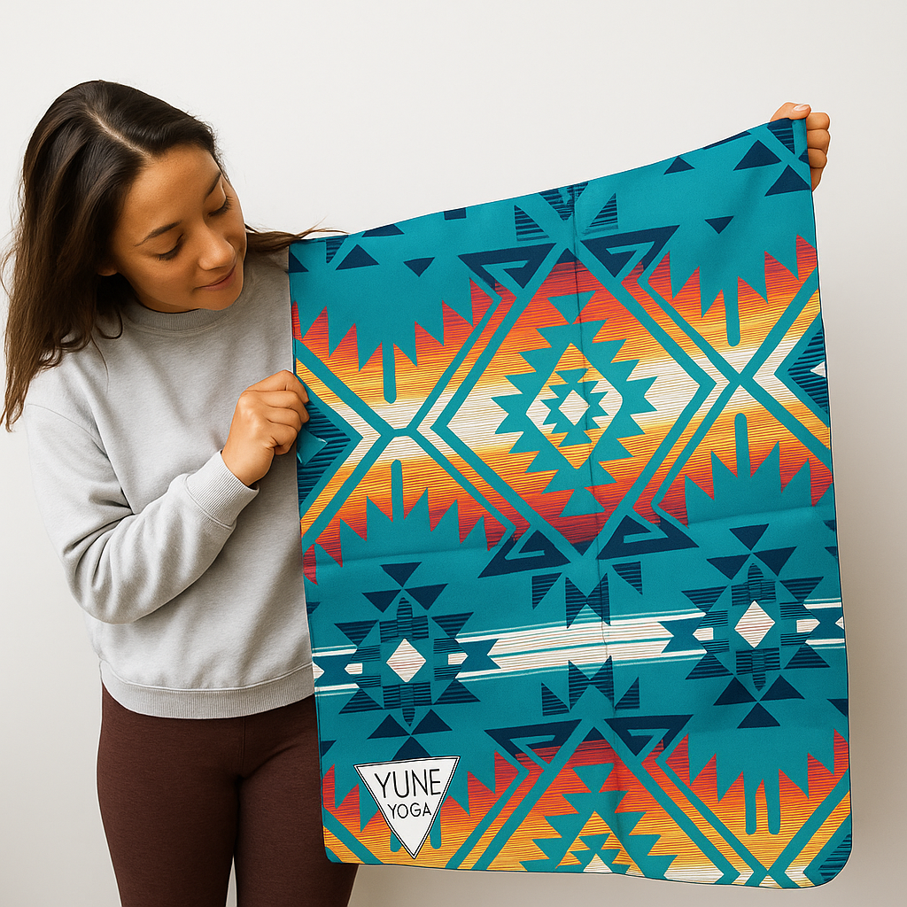 Jerome Turquoise Foldable Travel Yoga Mat – 2mm Lightweight, Non-Slip, Eco-Friendly Mat for On-the-Go Practice | Yune Yoga-0